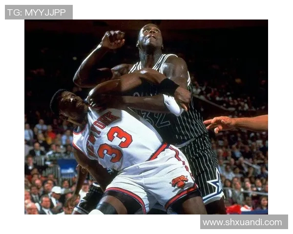 奥尼尔与足球巨星亲密合影视频曝光两位体育传奇同框引热议